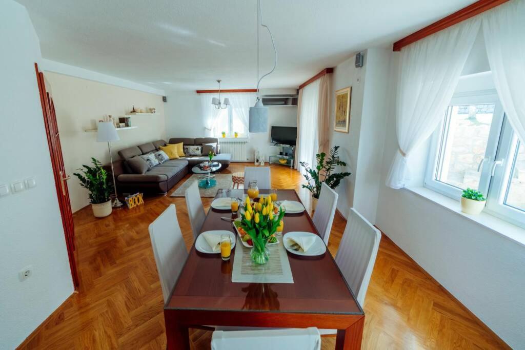 Villa Hope Zmijavci エクステリア 写真